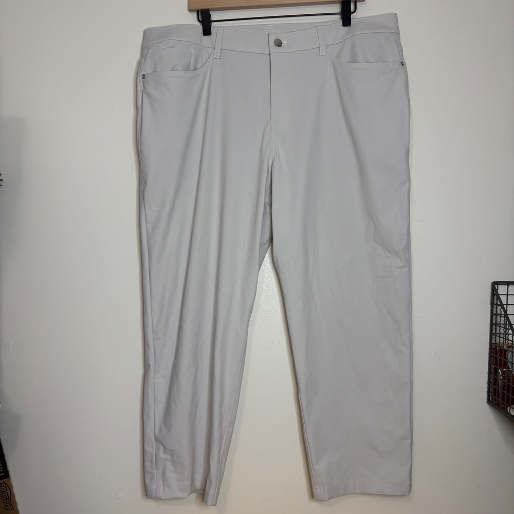 Lululemon Commission Mens‎ Pants Classic Fit Size 40 Light Beige Casual
